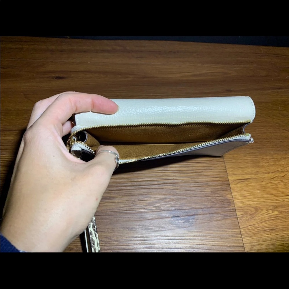 Coach Wallet - Picture 3 of 4